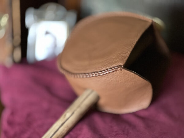Single stick leather basket